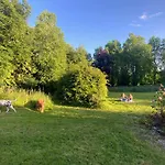 Parteen A Lax, River House & Gardens * Limerick Junction