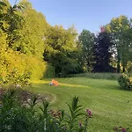 Villa Parteen A Lax, River House & Gardens
