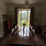 Parteen A Lax, River House & Gardens Villa