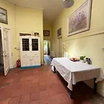 Parteen A Lax, River House & Gardens Villa *