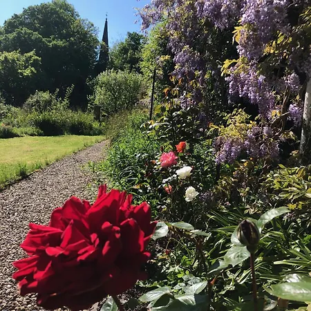 Parteen A Lax, River House & Gardens Limerick Junction