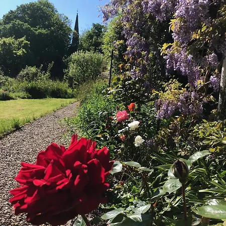 Parteen A Lax, River House & Gardens Limerick Junction