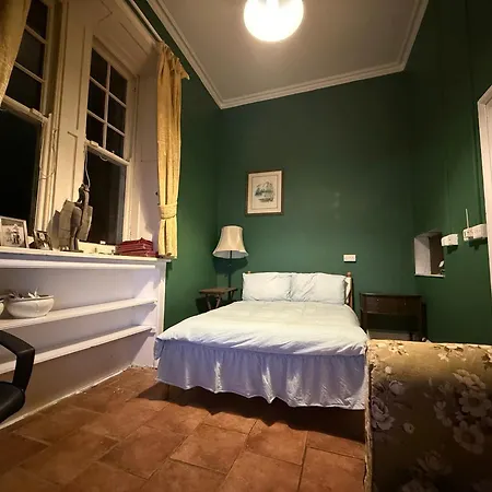 Parteen A Lax, River House & Gardens Limerick Junction