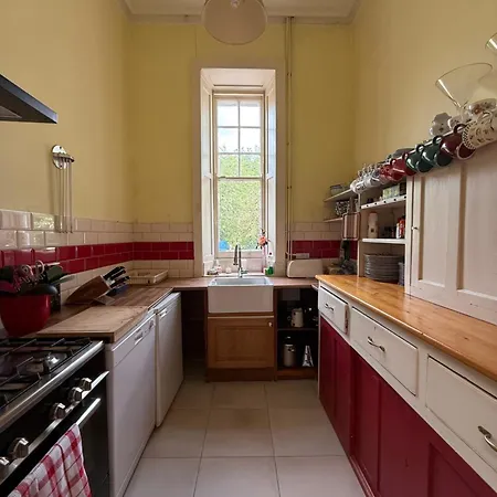 Parteen A Lax, River House & Gardens Limerick Junction