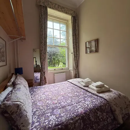 Parteen A Lax, River House & Gardens Villa