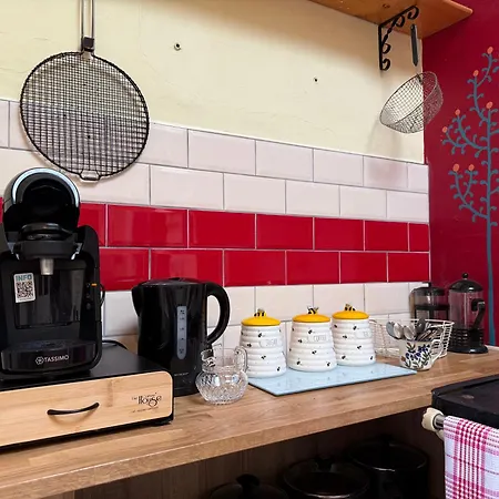 Parteen A Lax, River House & Gardens