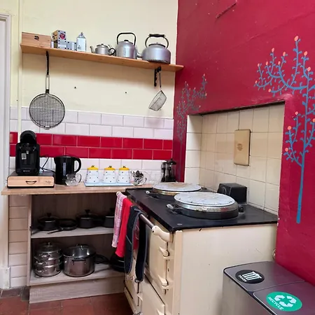 Parteen A Lax, River House & Gardens Limerick Junction