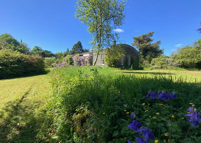 Parteen A Lax, River House & Gardens