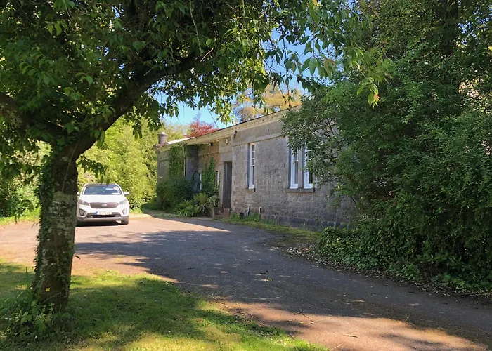 Parteen A Lax, River House&gardens