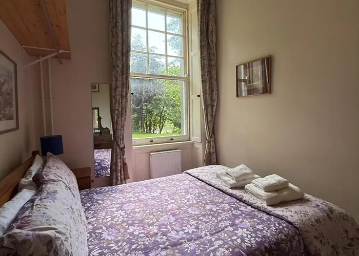 Parteen A Lax, River House&gardens Villa