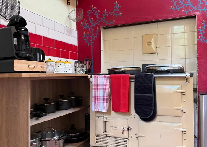 Parteen A Lax, River House&gardens Villa *