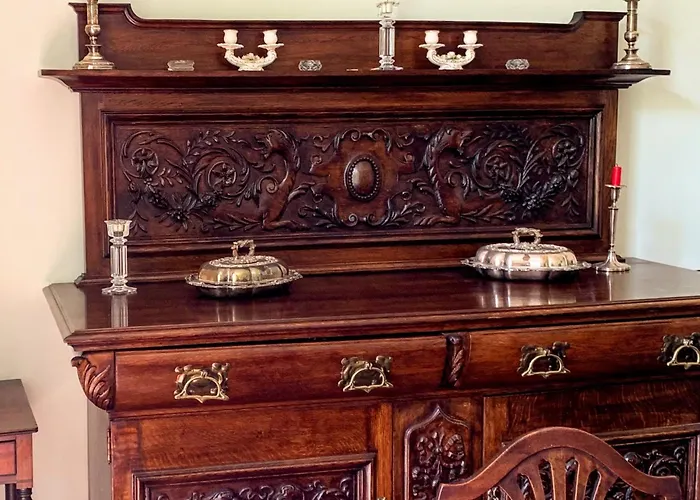 Villa Parteen A Lax, River House&gardens