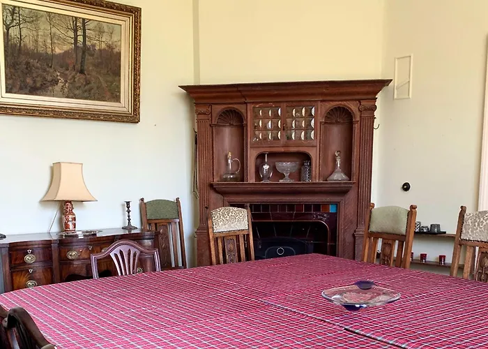 Villa Parteen A Lax, River House & Gardens *