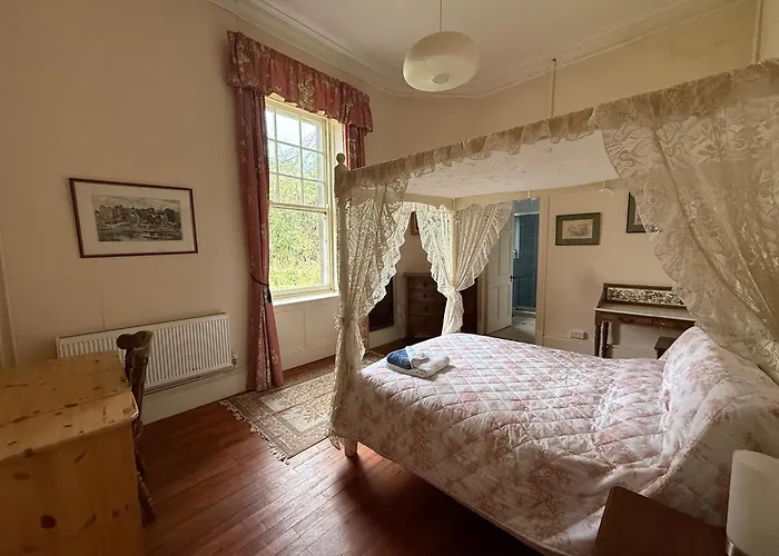 Parteen A Lax, River House&gardens Villa *