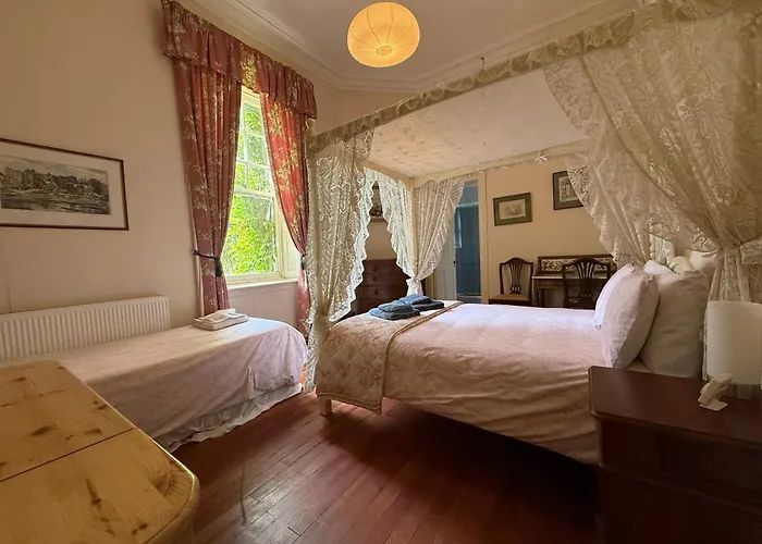 Parteen A Lax, River House&gardens Villa