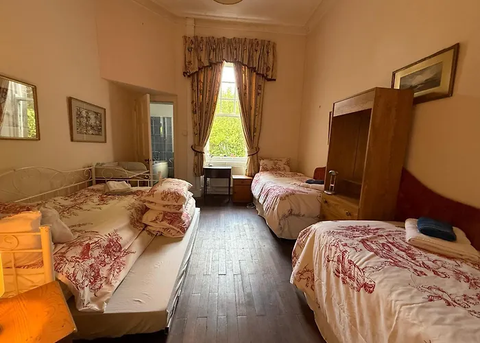 Parteen A Lax, River House & Gardens