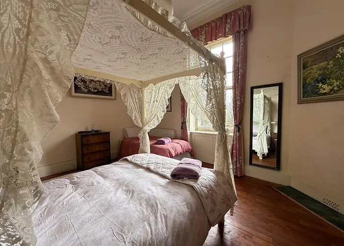 Parteen A Lax, River House & Gardens Villa Limerick Junction